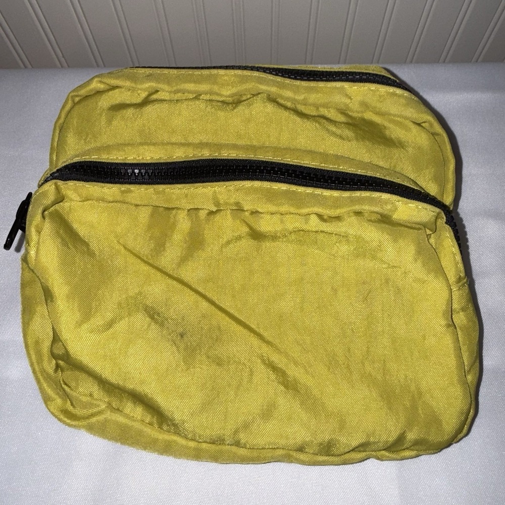 Baggu Fanny Pack Belt Crossbody Bag Purse in Rare "Sour" Green — SOLD OUT